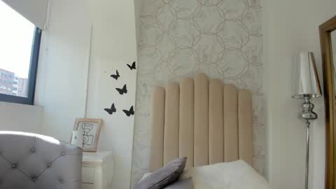 Snapshot of foxy200__ chatting on 02/17/25, 07:31 Foxy online show from 02/17/25, 07:31