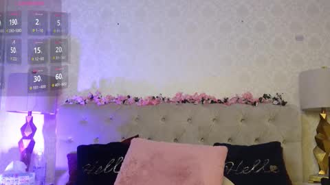 Snapshot of foxy_amber chatting on 09/22/25, 11:56 Amber online show from 09/22/25, 11:56