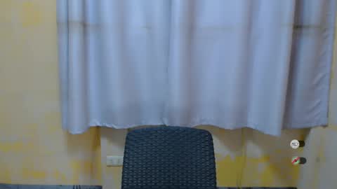 Snapshot of foxy_lei chatting on 01/10/25, 11:50 foxy_lei online show from 01/10/25, 11:50