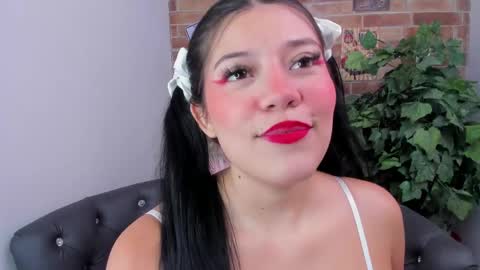 Loren online show from 05/09/26, 11:04