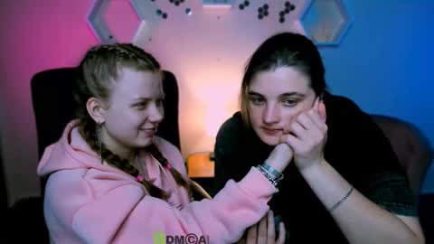 Snapshot of foxy_tease_ chatting on 11/22/25, 08:52 foxy_tease_ online show from 11/22/25, 08:52