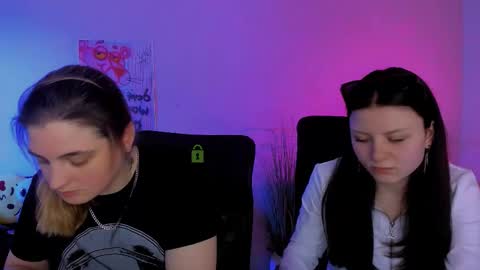 Snapshot of foxy_tease_ chatting on 12/03/25, 07:56 foxy_tease_ online show from 12/03/25, 07:56