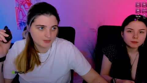 Snapshot of foxy_tease_ chatting on 12/16/25, 09:42 foxy_tease_ online show from 12/16/25, 09:42