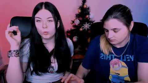 Snapshot of foxy_tease_ chatting on 12/17/25, 09:21 foxy_tease_ online show from 12/17/25, 09:21