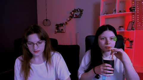 foxy_tease_ online show from 03/29/26, 07:25