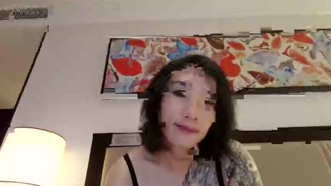 Snapshot of foxyaznjewels chatting on 09/19/25, 03:02 AznJewels online show from 09/19/25, 03:02