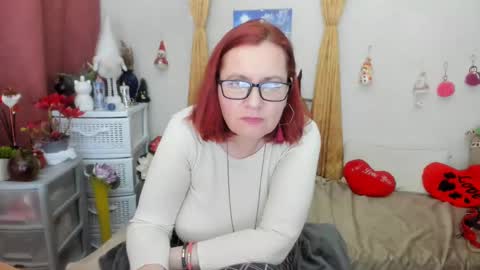 Snapshot of foxydesiree chatting on 01/16/25, 05:11 foxydesiree online show from 01/16/25, 05:11