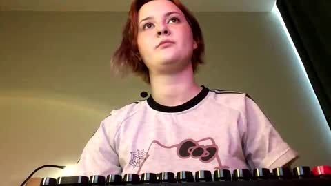 Snapshot of foxydollkate chatting on 05/10/26, 11:04 Kate online show from 05/10/26, 11:04