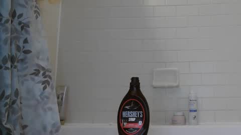 Snapshot of foxyinferno1 chatting on 01/07/25, 11:03 FoxyInferno online show from 01/07/25, 11:03