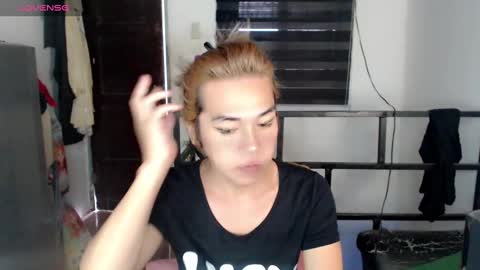 Snapshot of foxyinnocentstar chatting on 02/10/25, 05:14 jenny online show from 02/10/25, 05:14