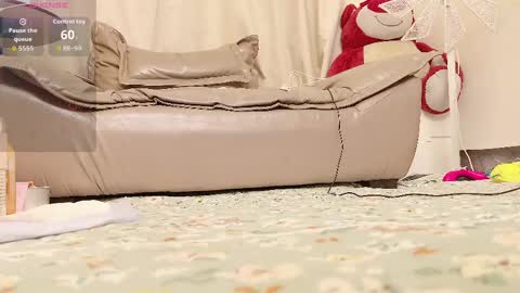 yiyi online show from 05/02/26, 11:59