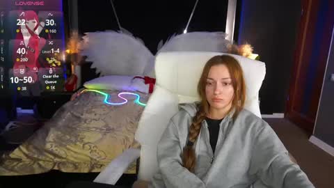 Maya online show from 04/16/26, 02:07