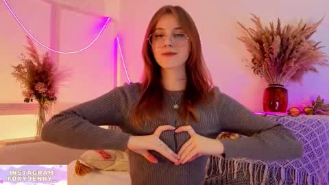 Snapshot of foxysecret_ chatting on 11/22/25, 09:36 foxysecret_ online show from 11/22/25, 09:36