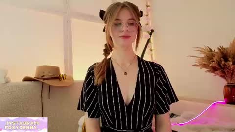 foxysecret_ online show from 07/19/26, 07:17