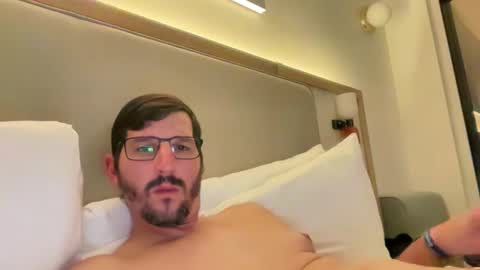 fp004 online show from 10/19/25, 03:51