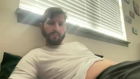 Snapshot of fp004 chatting on 12/18/25, 02:34 fp004 online show from 12/18/25, 02:34