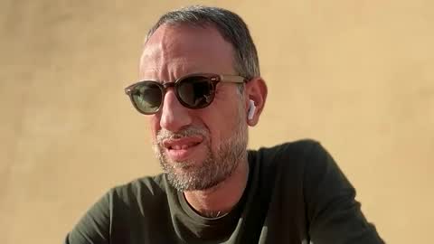 fra___ online show from 11/17/25, 09:15