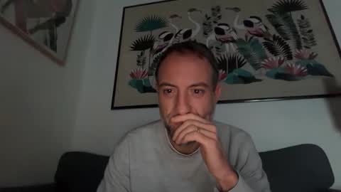 fra___ online show from 12/05/25, 03:20