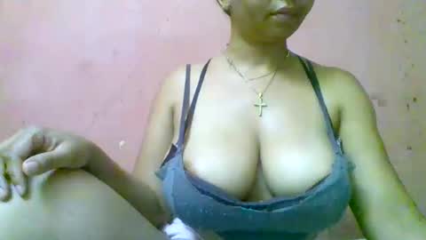 fracisca2204 online show from 11/16/25, 11:38