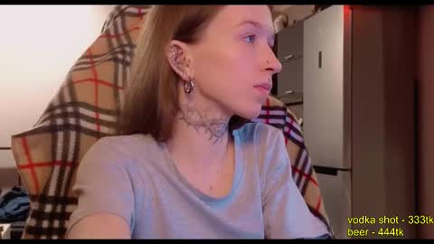 fran_bow online show from 10/23/25, 02:16