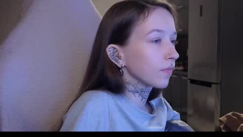 fran_bow online show from 01/15/26, 12:26