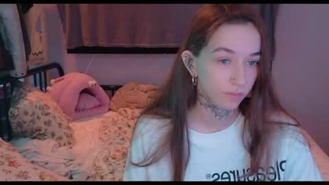 Snapshot of fran_bow chatting on 06/05/26, 10:21 fran_bow online show from 06/05/26, 10:21