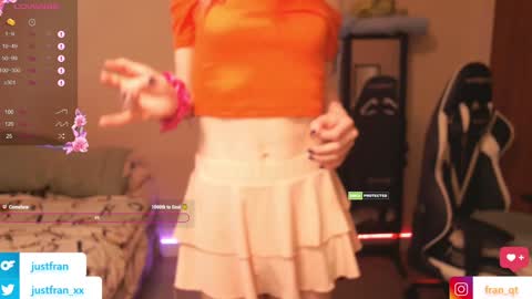 Snapshot of fran_qt chatting on 12/18/24, 04:17 Fran online show from 12/18/24, 04:17