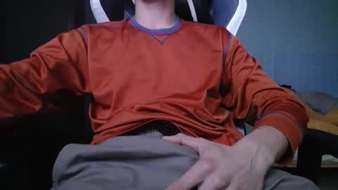 franceghj99 online show from 11/17/25, 05:52