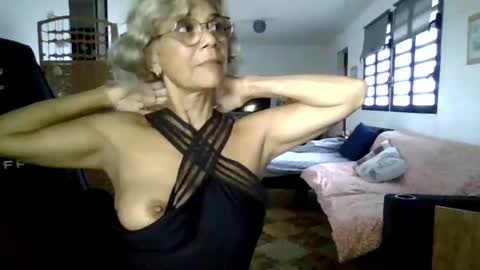 francelune online show from 01/14/25, 02:00