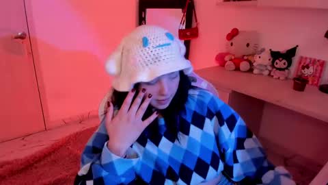 Snapshot of francesca_7 chatting on 01/24/25, 06:35 francesca_7 online show from 01/24/25, 06:35