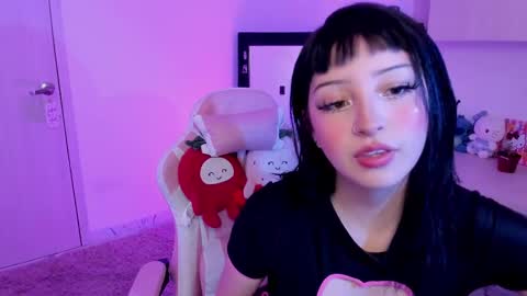 Snapshot of francesca_7 chatting on 01/29/25, 05:24 francesca_7 online show from 01/29/25, 05:24