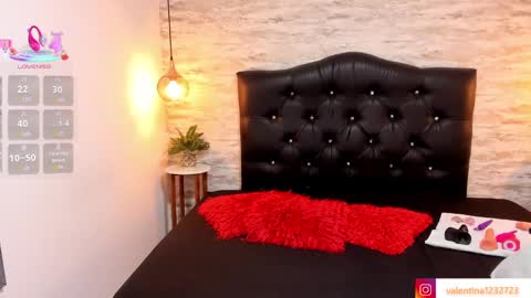          online show from 09/10/25, 03:06