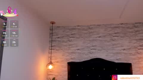          online show from 09/17/25, 02:57