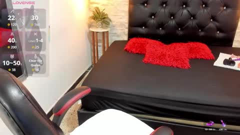          online show from 01/14/26, 03:01