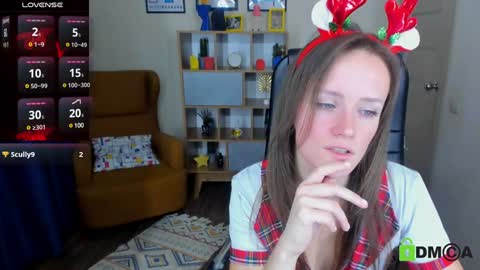 Snapshot of francescacollins chatting on 12/17/24, 03:06 Fran online show from 12/17/24, 03:06