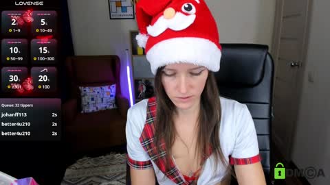 Snapshot of francescacollins chatting on 12/27/24, 12:45 Fran online show from 12/27/24, 12:45