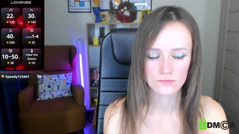 Snapshot of francescacollins chatting on 12/31/24, 01:19 Fran online show from 12/31/24, 01:19