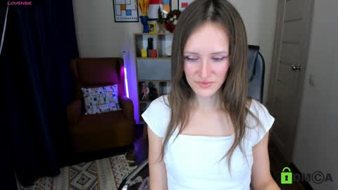 Snapshot of francescacollins chatting on 01/01/25, 03:14 Fran online show from 01/01/25, 03:14