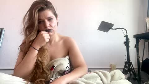 francescafey online show from 09/17/25, 02:19