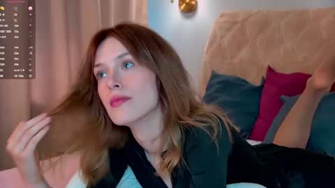 Frances online show from 07/17/26, 04:34