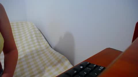 Snapshot of franceskcaa chatting on 01/16/25, 06:37 franceskcaa online show from 01/16/25, 06:37