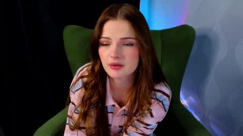 Marybrown eye Katy gray eye online show from 04/03/26, 06:11