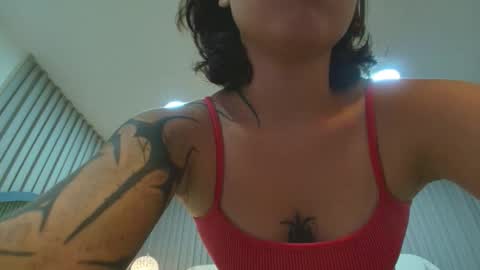 franchesca_de_luca online show from 09/14/25, 12:15