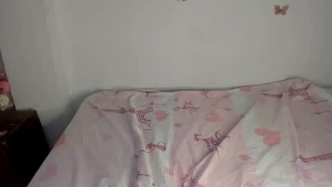 Snapshot of franchesca_hon11 chatting on 08/01/26, 02:27 franchesca_hon11 online show from 08/01/26, 02:27