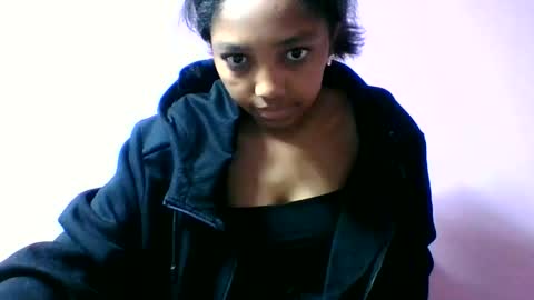 francia333068 online show from 06/08/26, 02:12