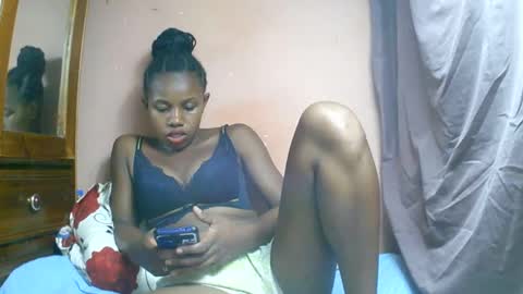 francilla online show from 03/03/25, 06:12