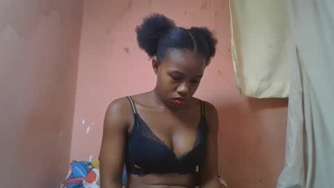 francilla online show from 03/12/25, 04:30