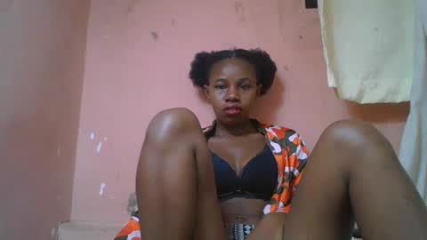 francilla online show from 03/12/25, 07:35