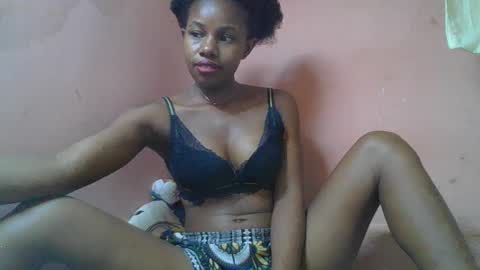 francilla online show from 03/12/25, 06:44