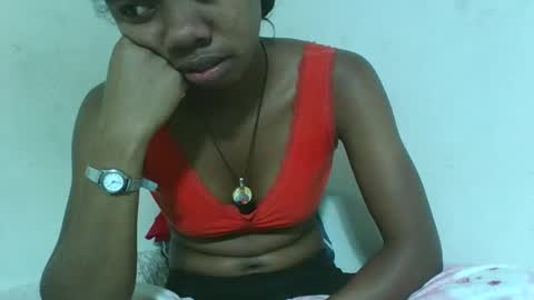 francinealdy online show from 10/28/25, 02:26